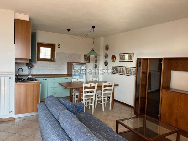 appartamento in vendita a Zogno in zona Somendenna