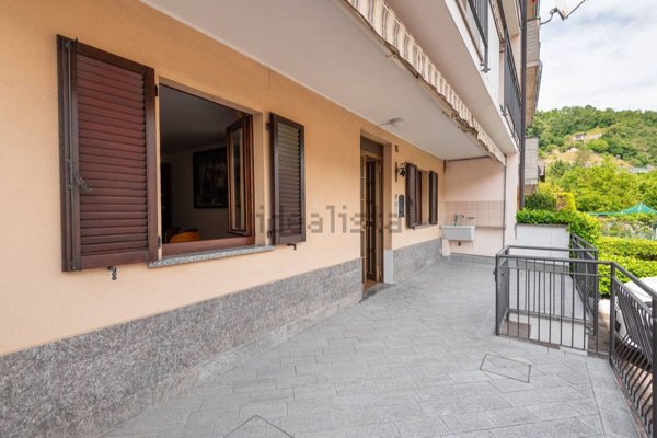 casa indipendente in vendita a Zogno