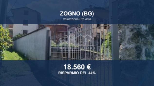 appartamento in vendita a Zogno in zona Poscante