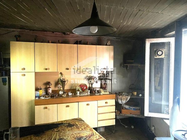casa indipendente in vendita a Zogno in zona Ambria / Spino al Brembo