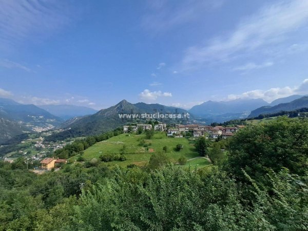 appartamento in vendita a Zogno in zona Somendenna