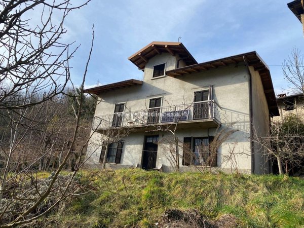 appartamento in vendita a Zogno