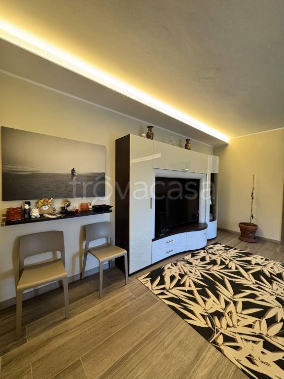 appartamento in vendita a Zogno in zona Grumello de' Zanchi