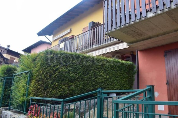 casa indipendente in vendita a Costa Serina