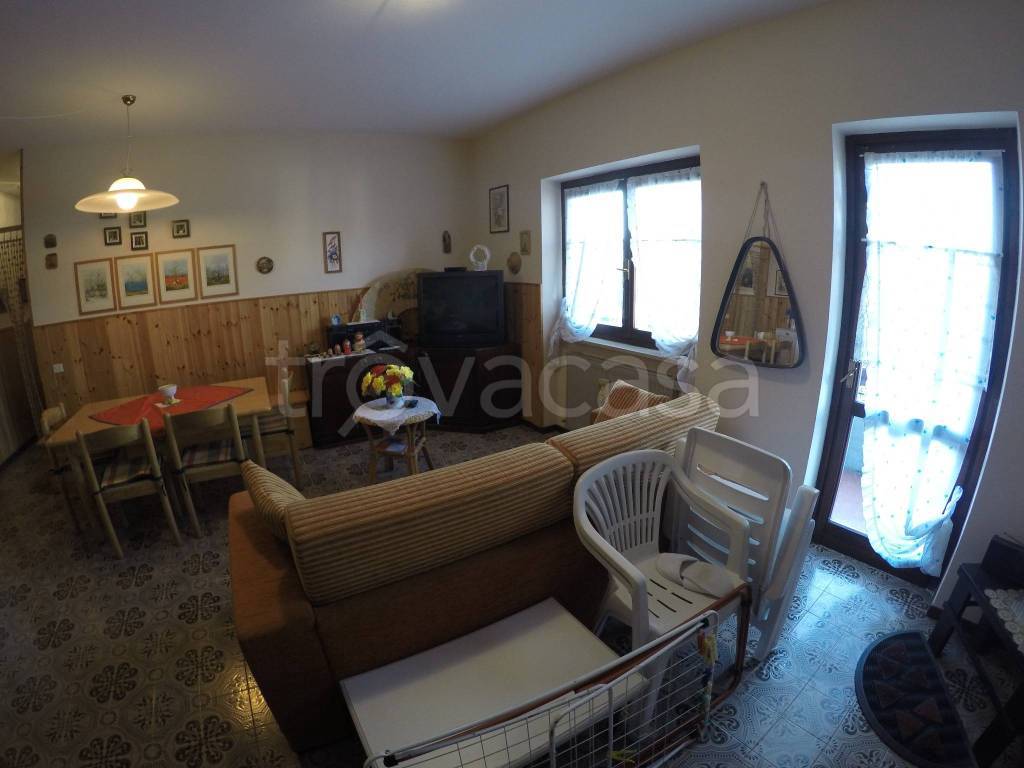 appartamento in vendita a Costa Serina