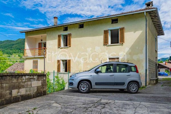 casa indipendente in vendita a Costa Serina