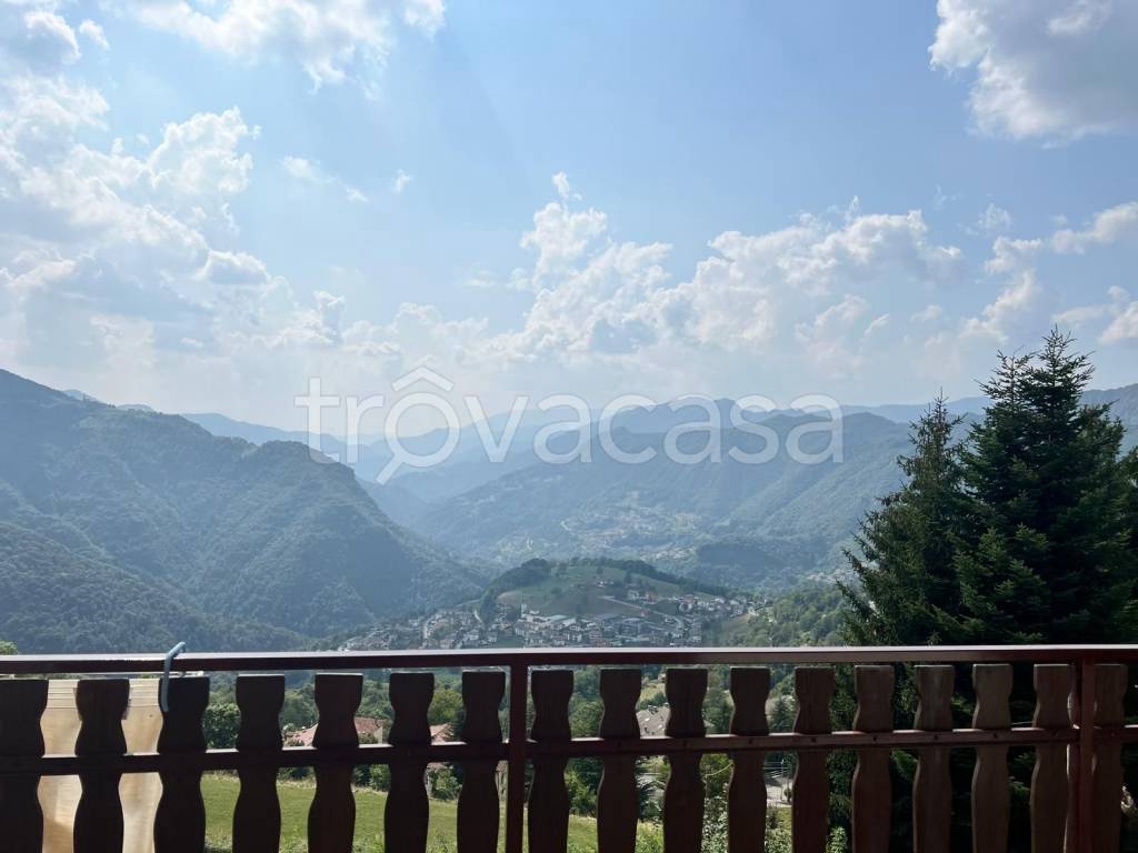 appartamento in vendita a Costa Serina