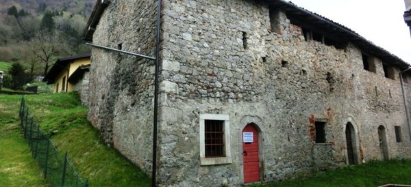 appartamento in vendita a Costa Serina