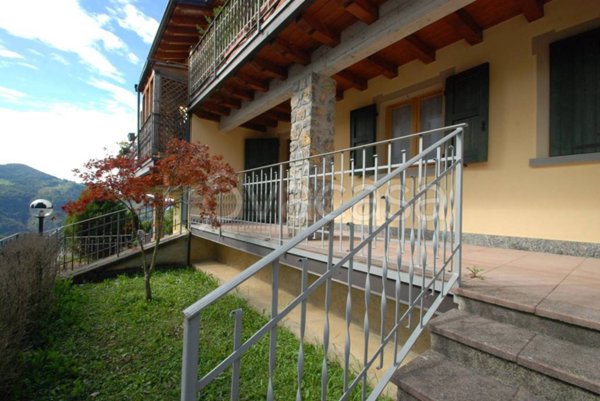 appartamento in vendita a Costa Serina