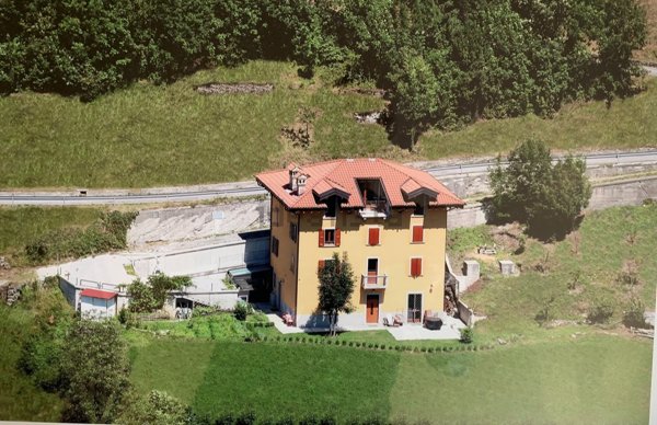 casa indipendente in vendita a Costa Serina