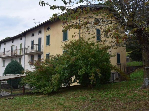 casa indipendente in vendita a Costa Serina