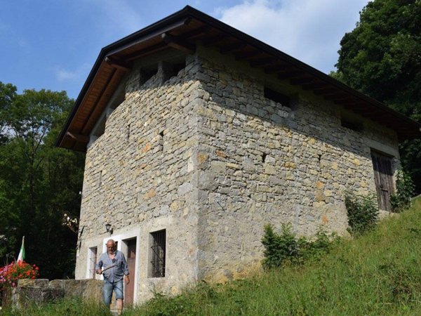 casa indipendente in vendita a Costa Serina