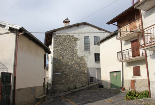 appartamento in vendita a Costa Serina