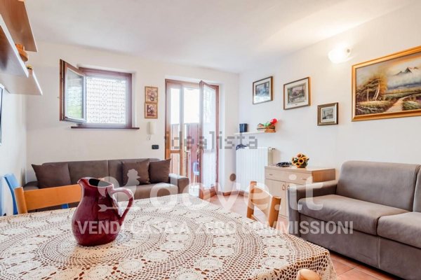 appartamento in vendita a Costa Serina