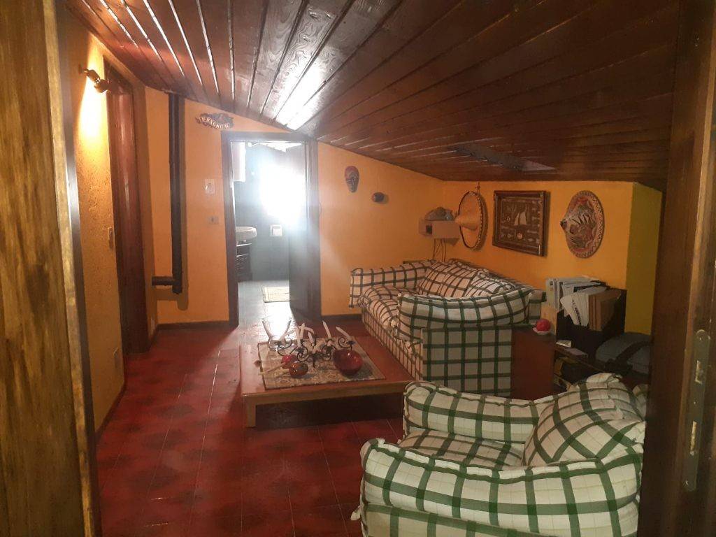 appartamento in vendita a Costa Serina
