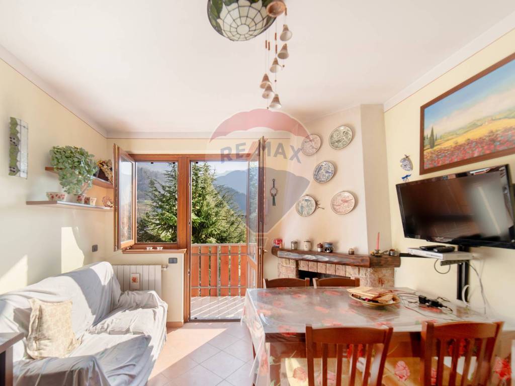 appartamento in vendita a Costa Serina