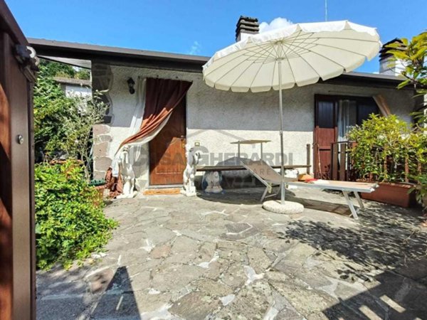 casa indipendente in vendita a Costa Serina