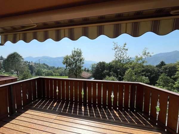 appartamento in vendita a Costa Serina