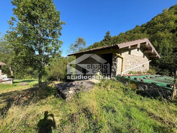 appartamento in vendita a Costa Serina