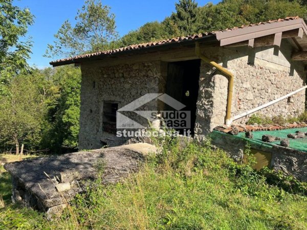 appartamento in vendita a Costa Serina