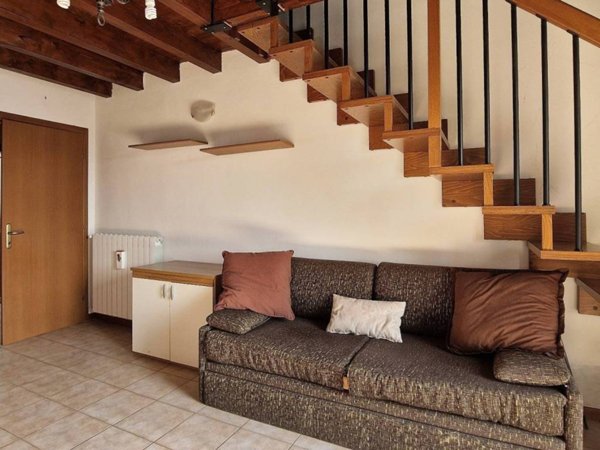 appartamento in vendita a Costa Serina