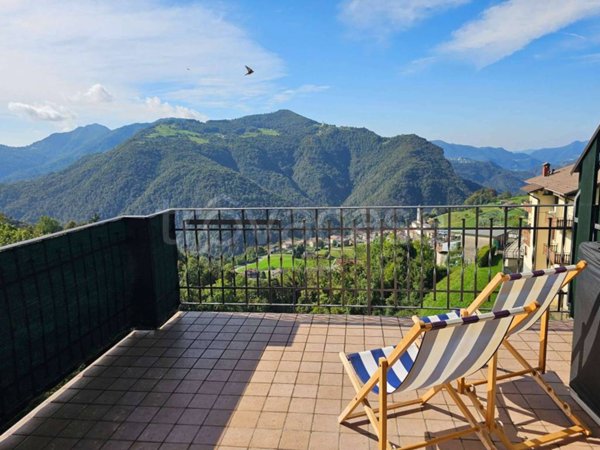 appartamento in vendita a Costa Serina