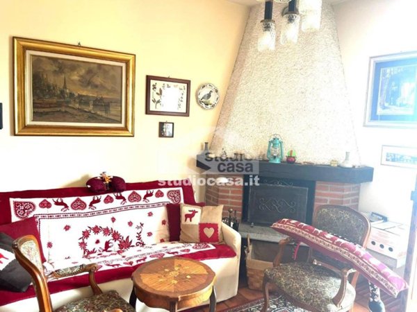 appartamento in vendita a Costa Serina