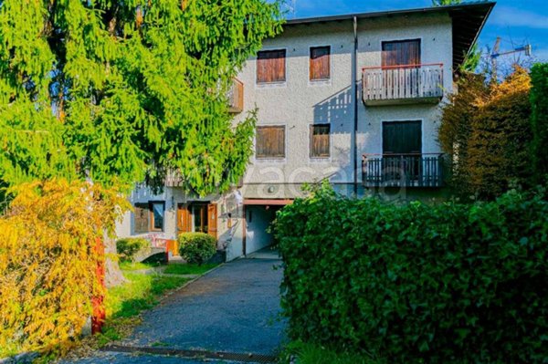 appartamento in vendita a Costa Serina