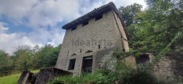 quadrivano in vendita a Costa Serina