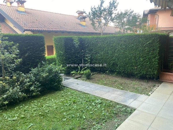 appartamento in vendita a Costa Serina