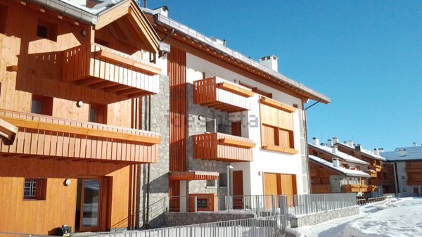 appartamento in vendita a Costa Serina