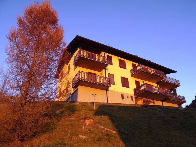 appartamento in vendita a Costa Serina