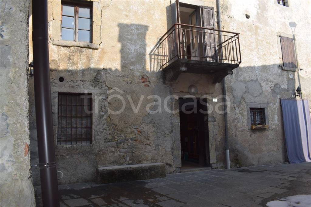 casa indipendente in vendita a Costa Serina