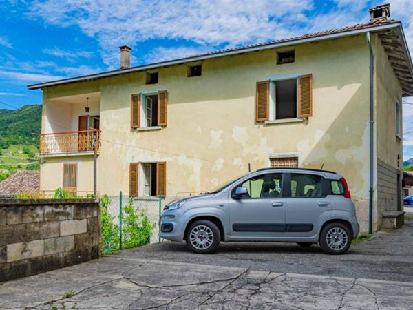 casa indipendente in vendita a Costa Serina