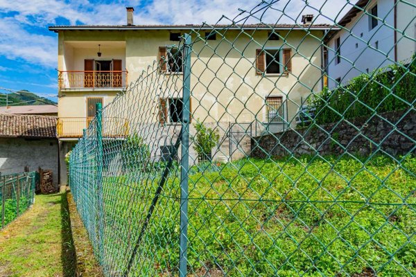 casa indipendente in vendita a Costa Serina