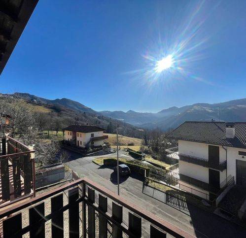 appartamento in vendita a Costa Serina