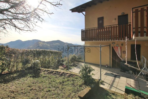 appartamento in vendita a Costa Serina