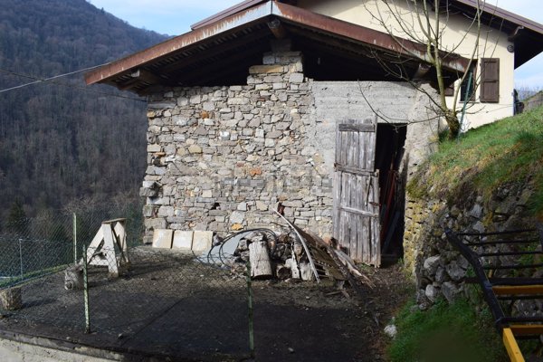 appartamento in vendita a Costa Serina