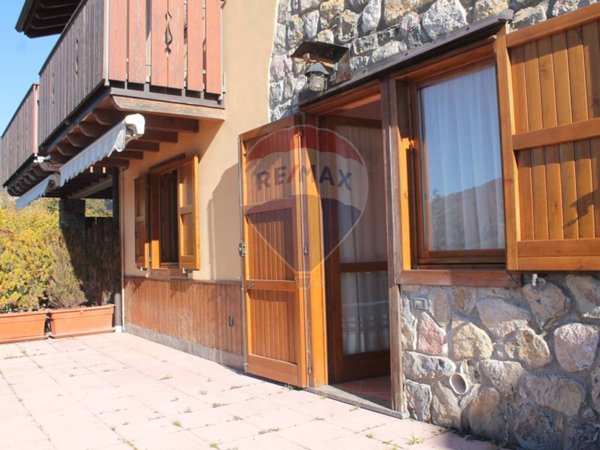 appartamento in vendita a Costa Serina