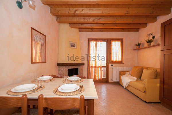 appartamento in vendita a Costa Serina