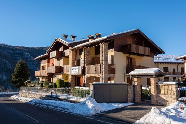 appartamento in vendita a Costa Serina