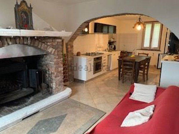 appartamento in vendita a Costa Serina