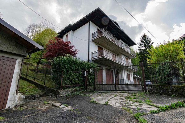 appartamento in vendita a Costa Serina