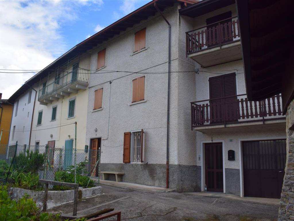 casa indipendente in vendita a Costa Serina