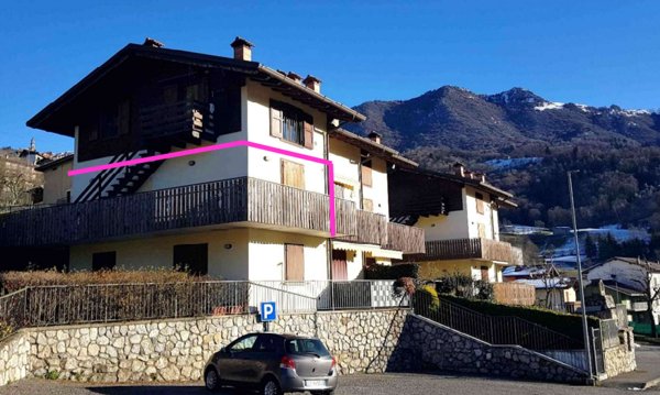 appartamento in vendita a Costa Serina