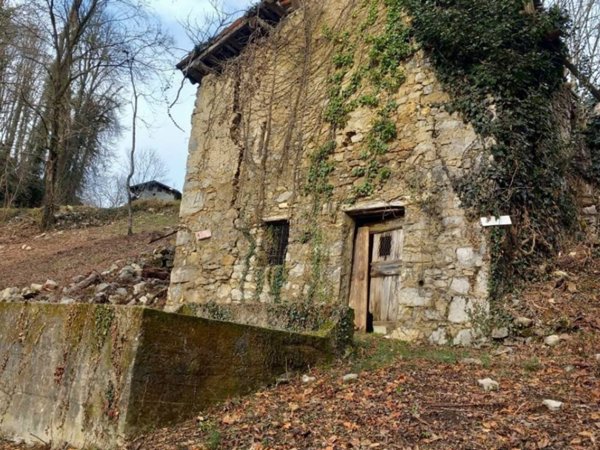 casa indipendente in vendita a Costa Serina