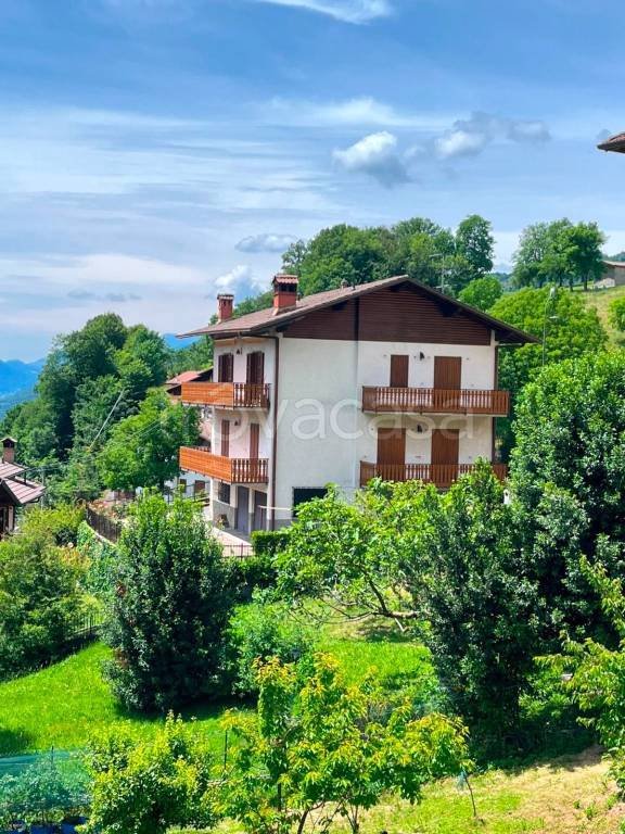 casa indipendente in vendita a Costa Serina