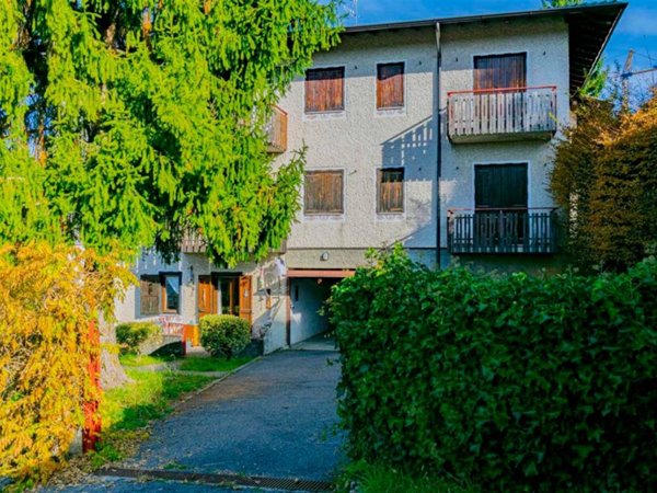 appartamento in vendita a Costa Serina