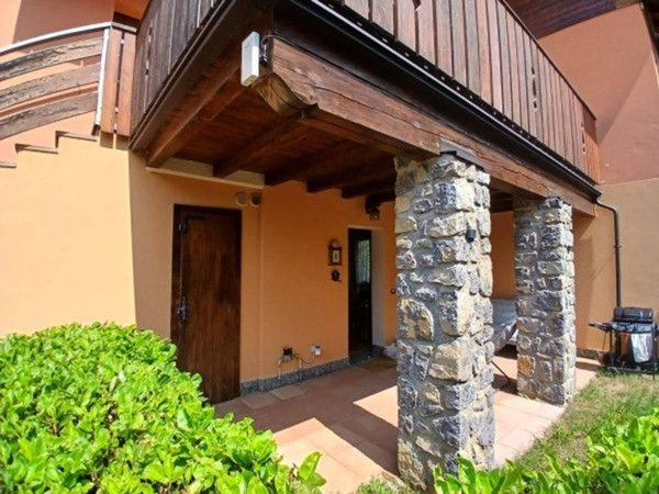 appartamento in vendita a Costa Serina
