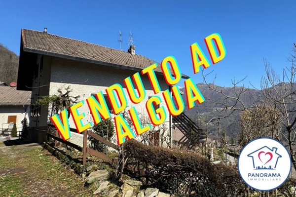 casa indipendente in vendita ad Algua in zona Sambusita